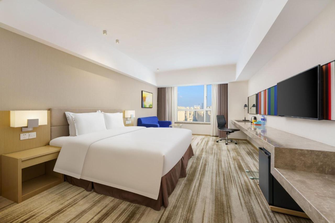 Holiday Inn Express Shenyang Tawan, an IHG Hotel Bagian luar foto